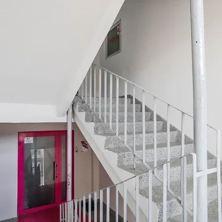 아파트 White Taikos